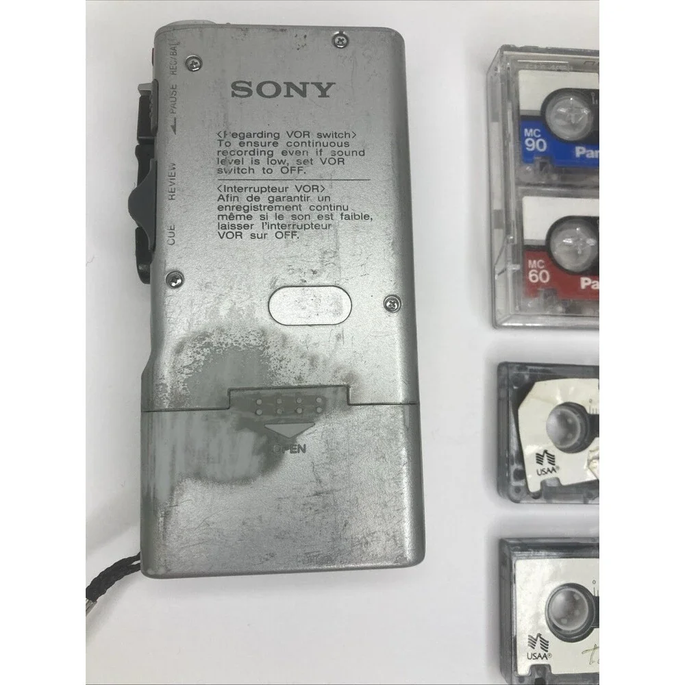 Sony Voice Recorder AS IS UNTESTED M-540V PARTS Or Repair With 7 Pre-owned Tapes